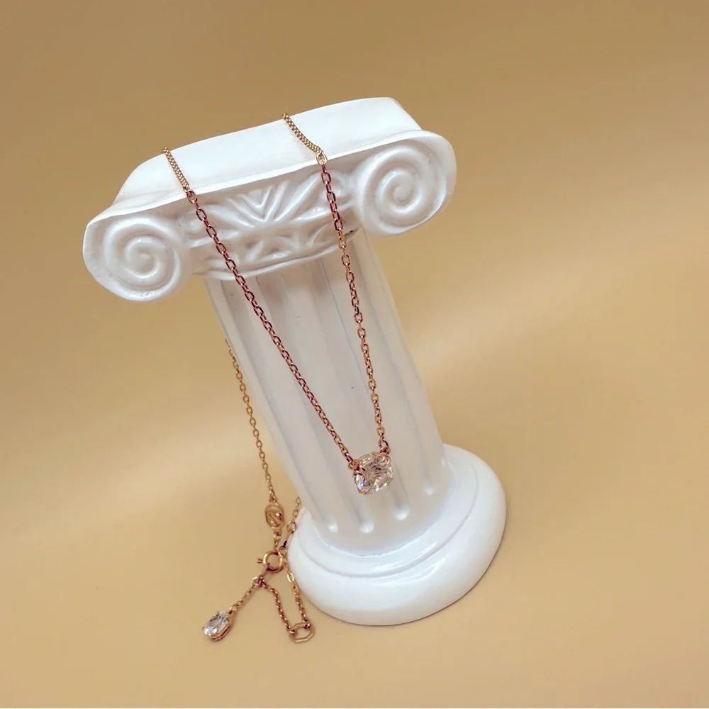 🦢SWAROVSKI NECKLACE 🦢 - Picture 9 of 15